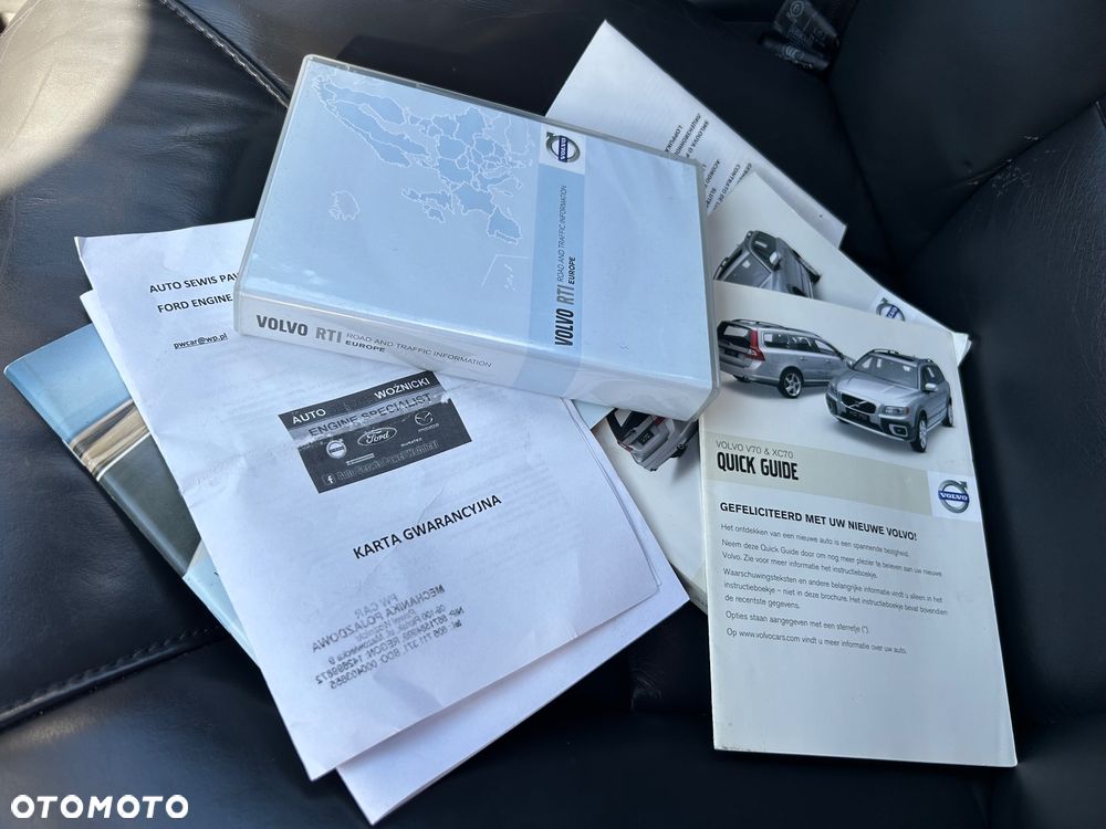 Volvo V70 2.0 Momentum - 14