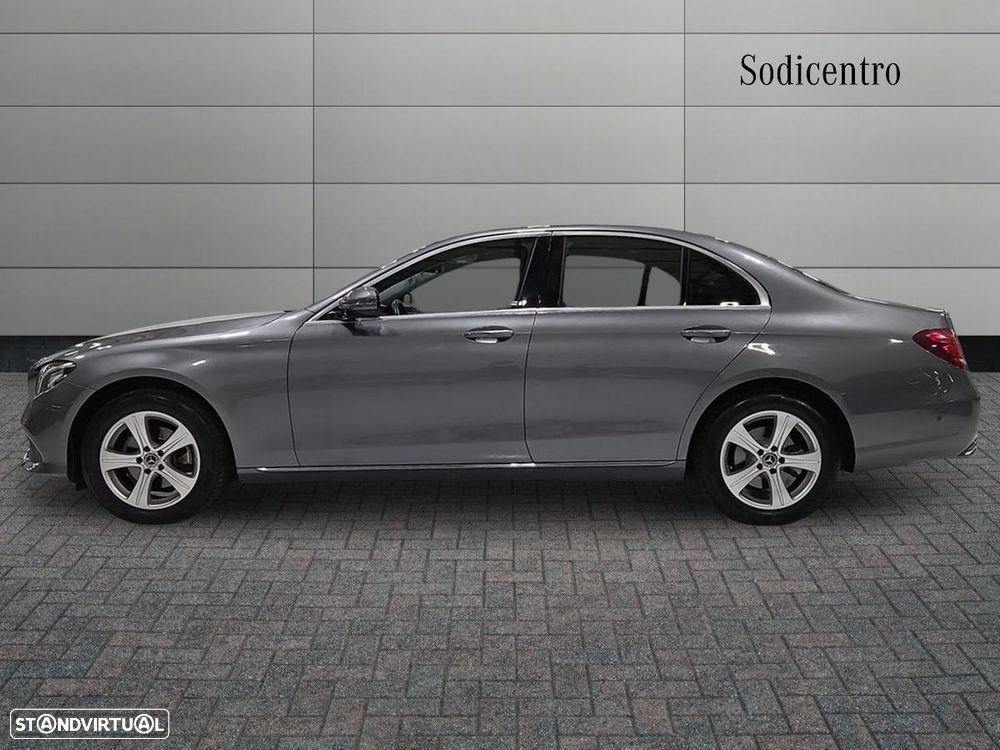Mercedes-Benz E 220 d Avantgarde - 10
