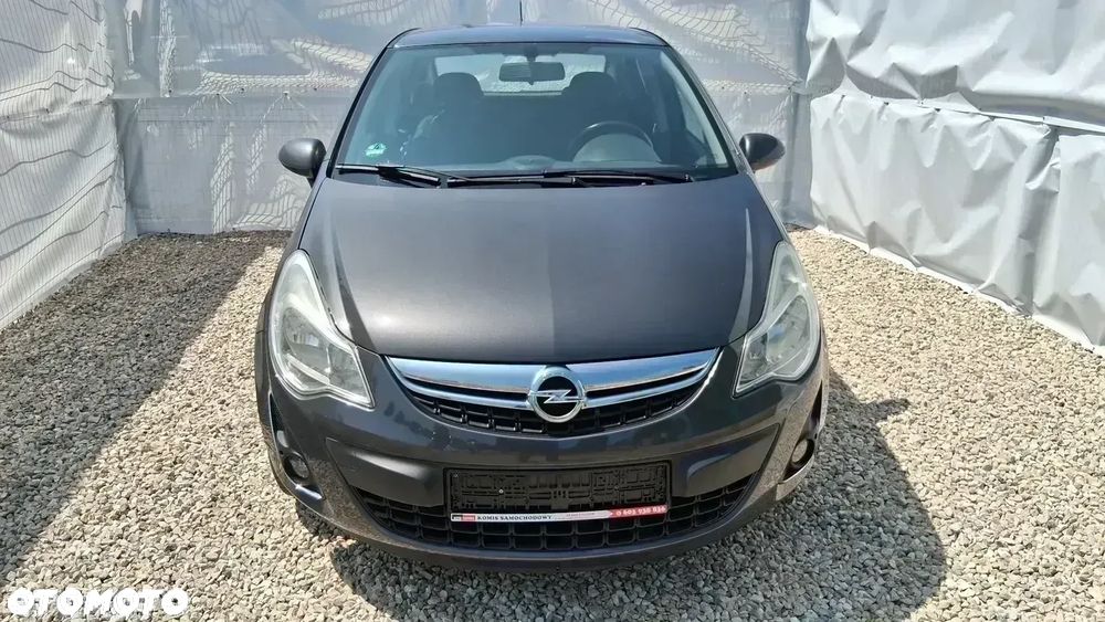 Opel Corsa 1.2 16V Color Edition - 1