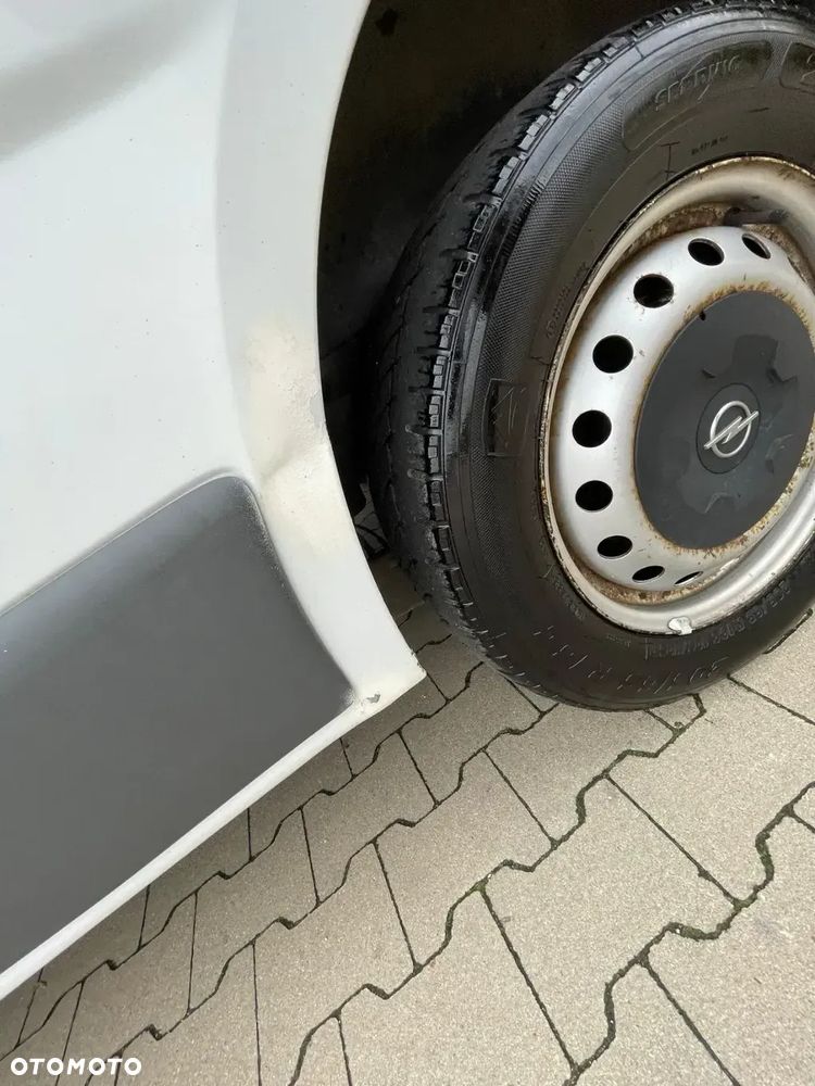 Opel Vivaro L2H1 2.9t Edition - 18