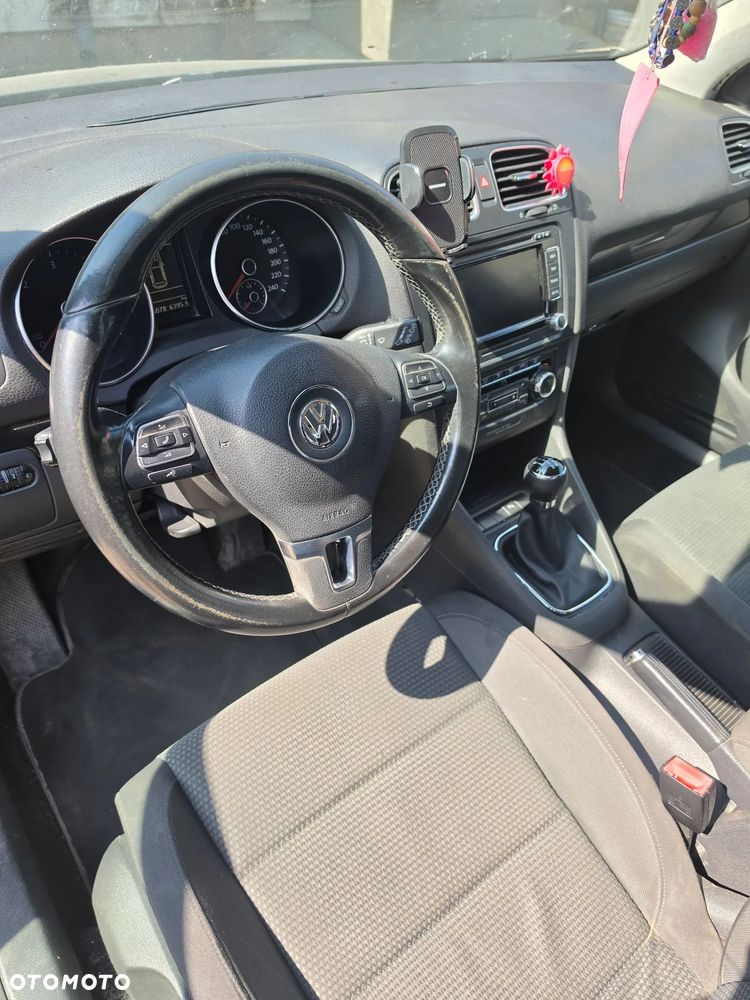 Volkswagen Golf 2.0 TDI Comfortline - 5