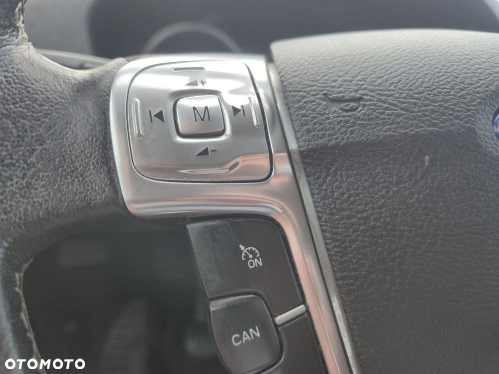 Ford Mondeo 2.0 Ghia Executive - 17