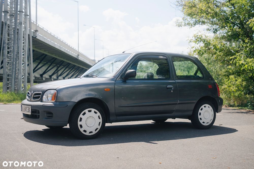 Nissan Micra - 2