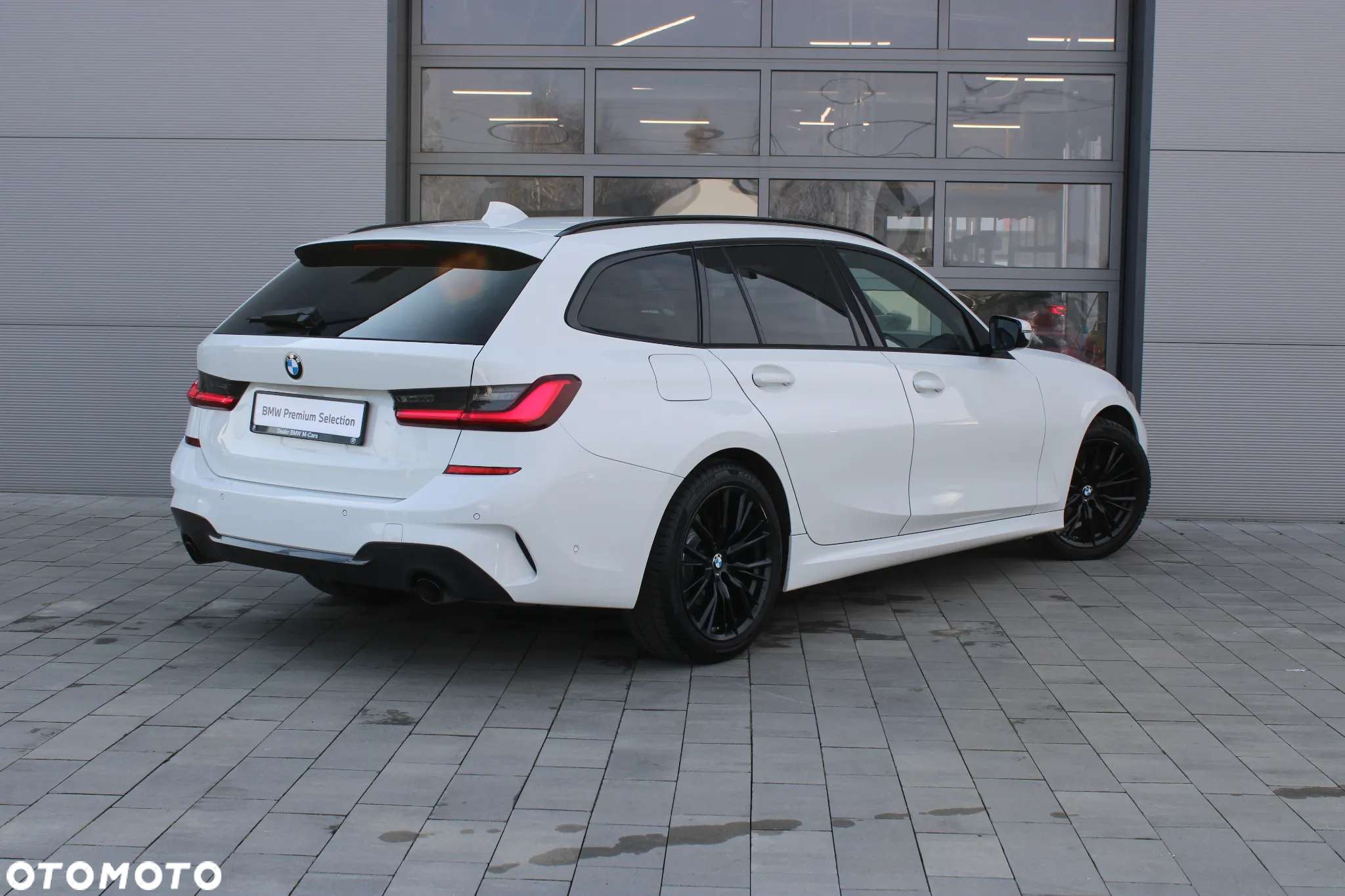 BMW Seria 3 318d M Sport - 5