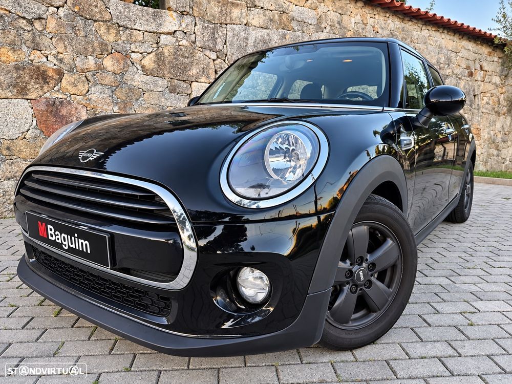 MINI 5 Portas Cooper D Auto - 10