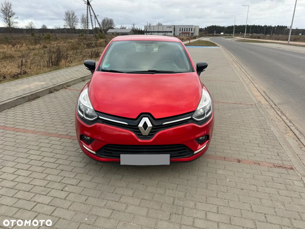 Renault Clio - 2