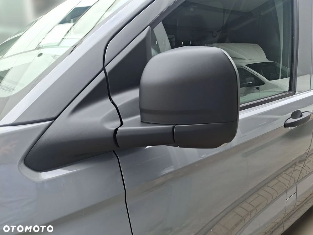 Volkswagen Transporter - 23