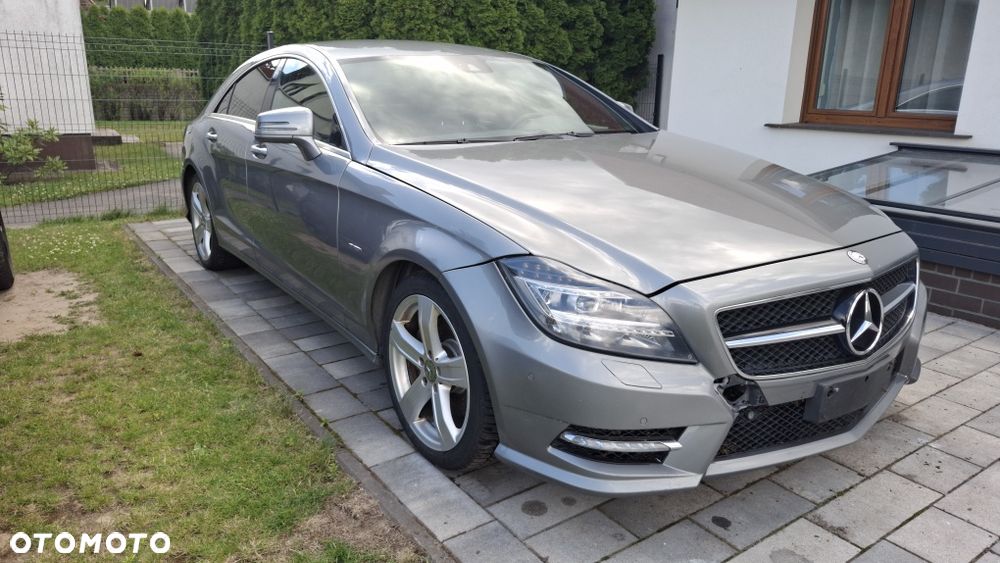 Mercedes-Benz CLS - 8