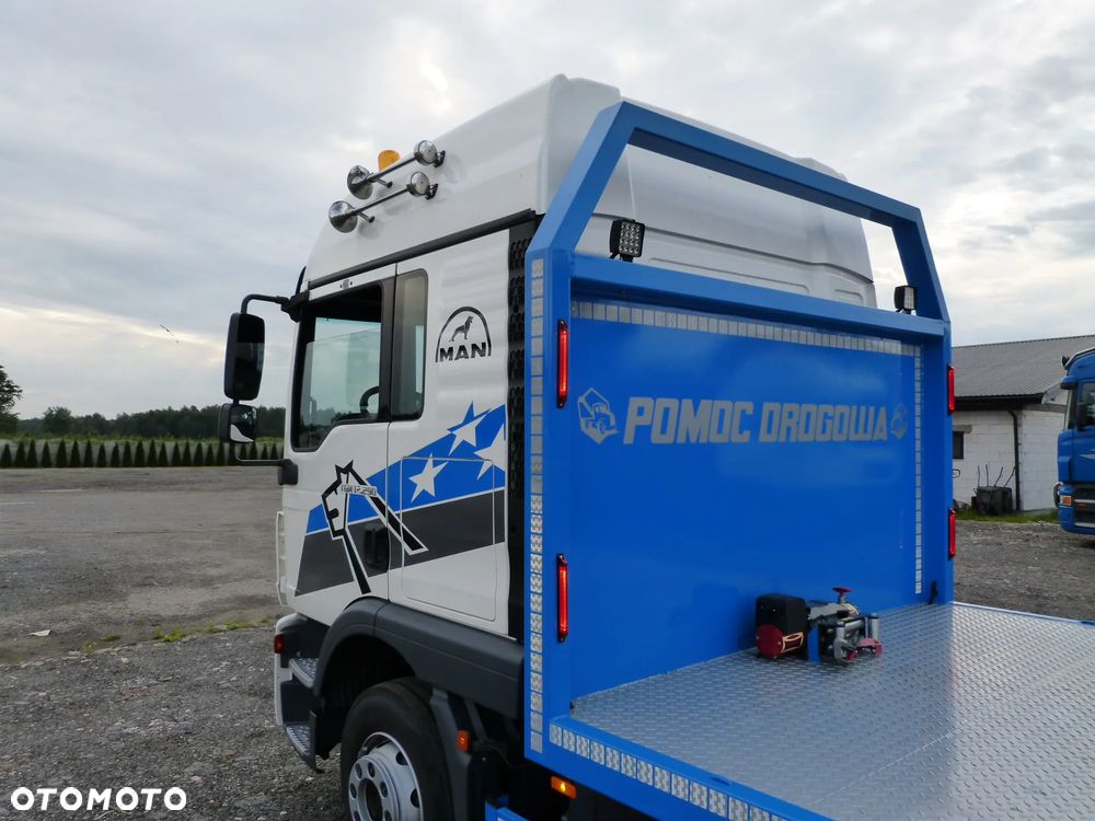 MAN TGM 15.290 POMOC DROGOWA AUTOLAWETA SPECJALNY EURO 5 DMC 15.500 KG ŁADOWNOŚĆ 9.000 KG XENON - 12