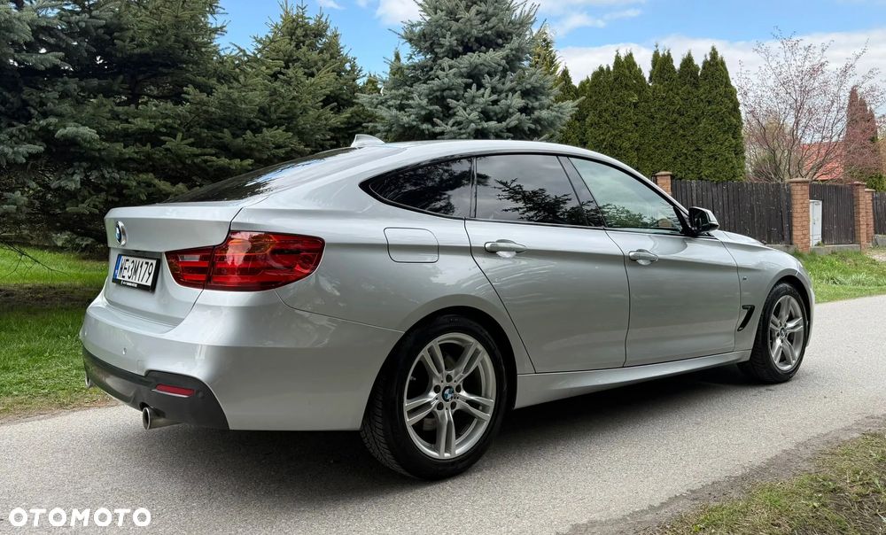 BMW Seria 3 335i xDrive M Sport - 6