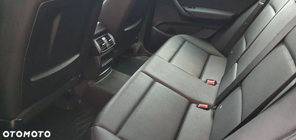 BMW X3 28i xDrive - 10