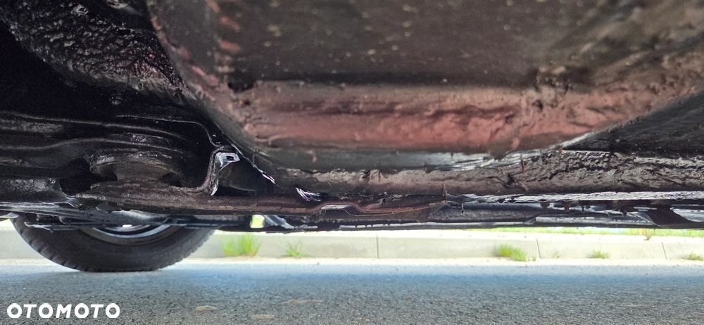 Volkswagen Golf 1.6 GL - 34