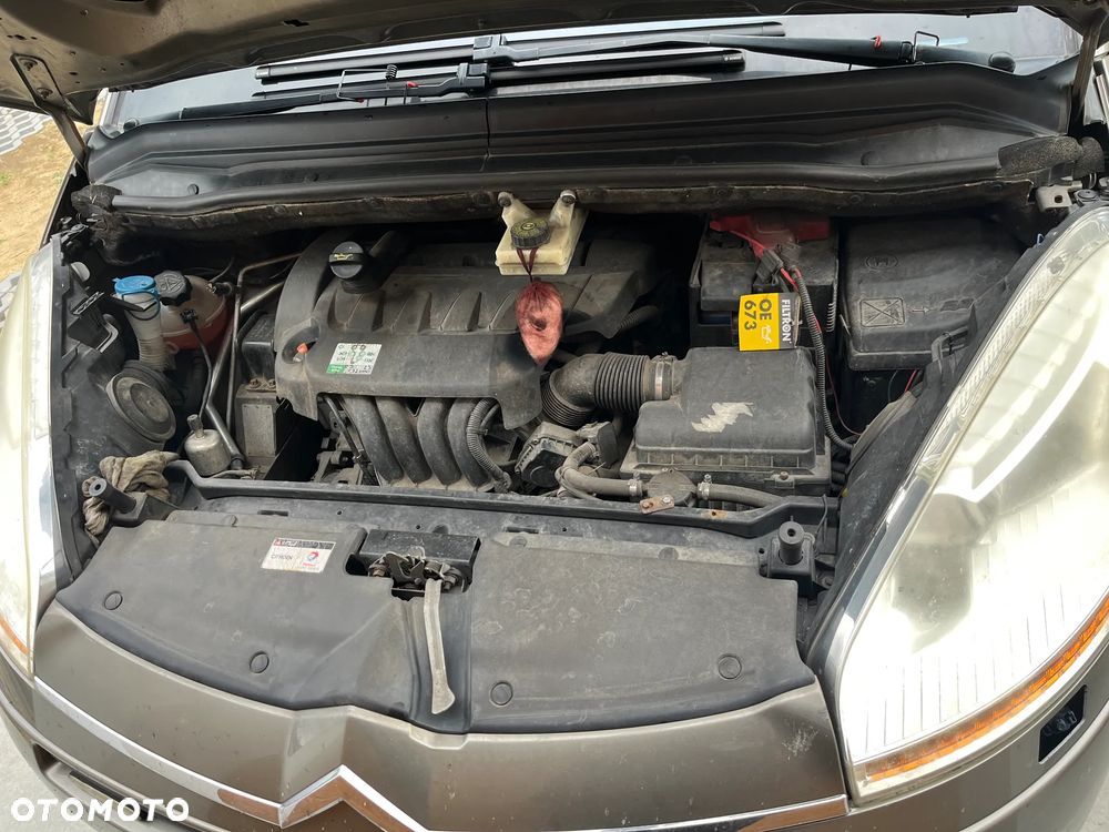 Citroën C4 Grand Picasso - 25
