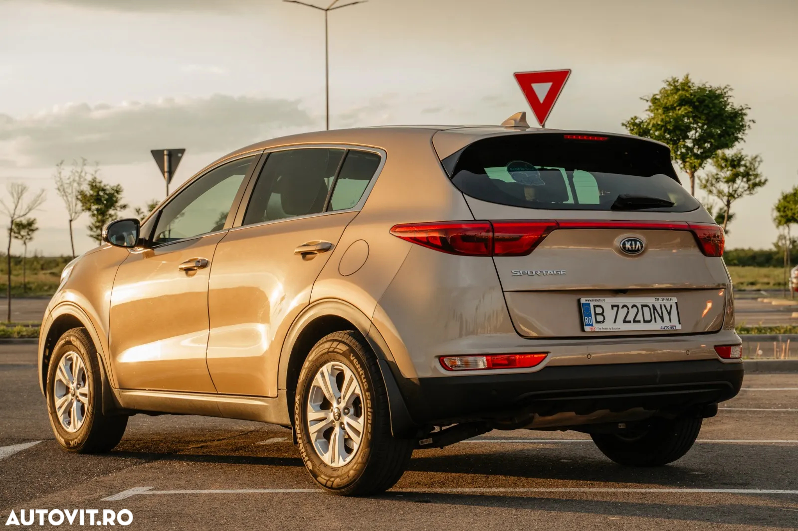 Kia Sportage 1.6 GDI 6MT 4x2 Plus - 11