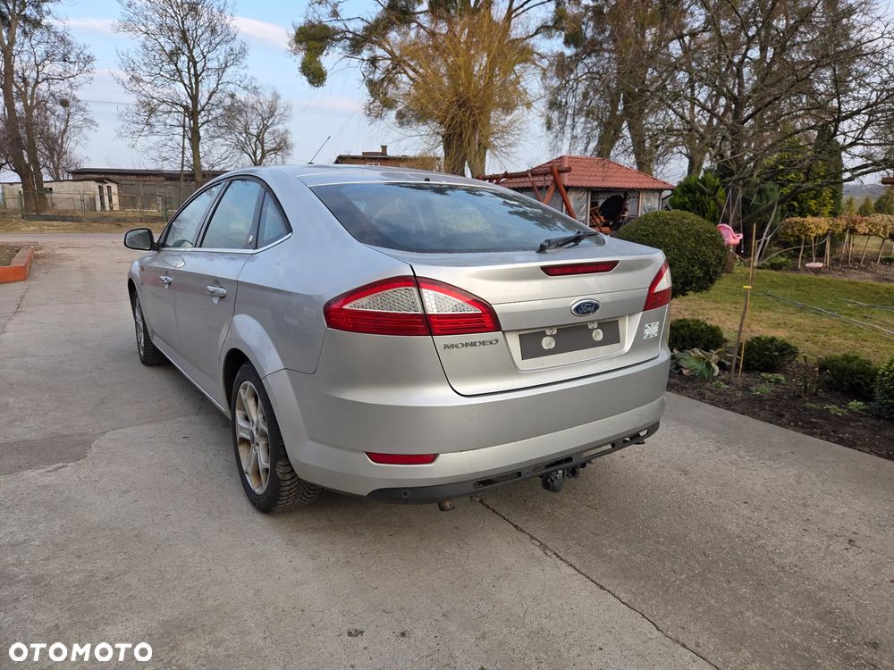 Ford Mondeo 2.5 Ghia - 3