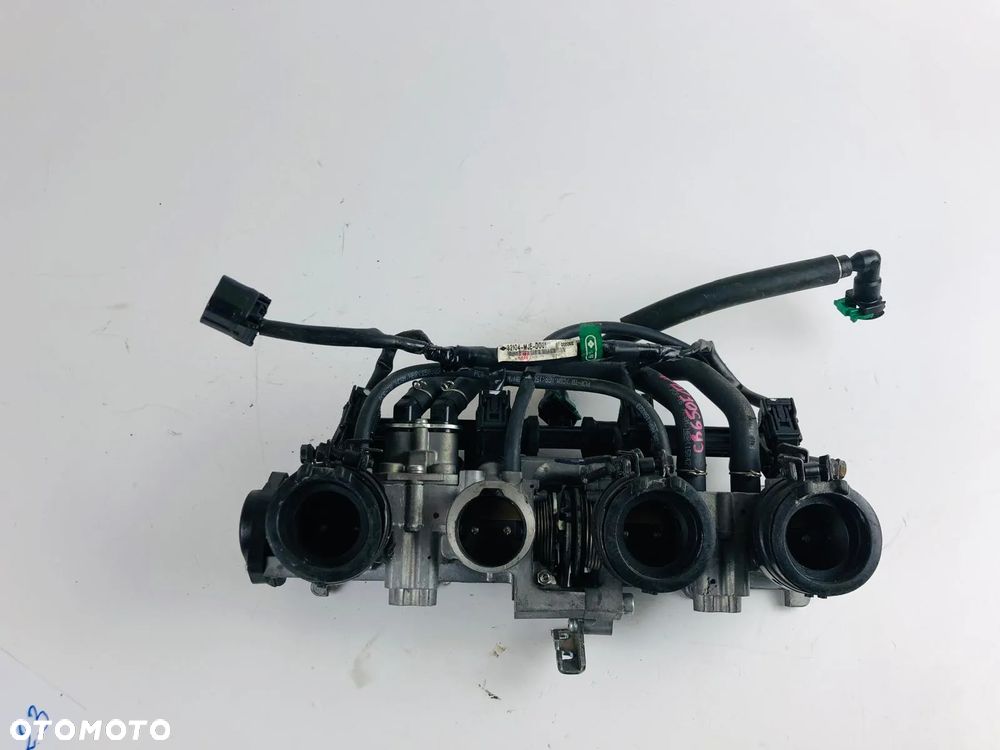 Honda CB 650 F RC75B Przepustnice Wtryski - 5