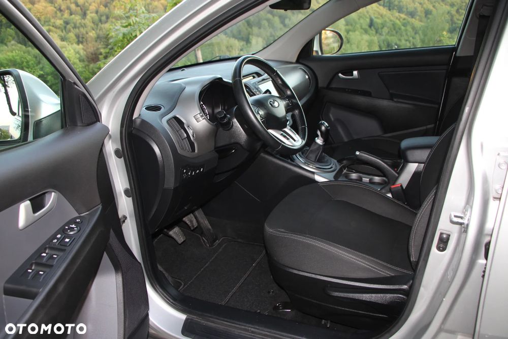 Kia Sportage 2.0 CRDI L AWD - 10