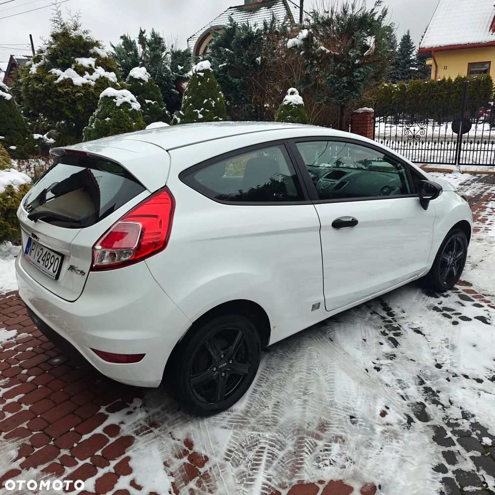 Ford Fiesta 1.5 TDCi SYNC Edition - 4
