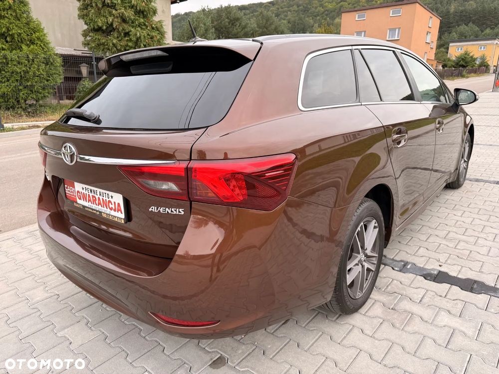 Toyota Avensis Touring Sports 1.8 Edition S+ - 8