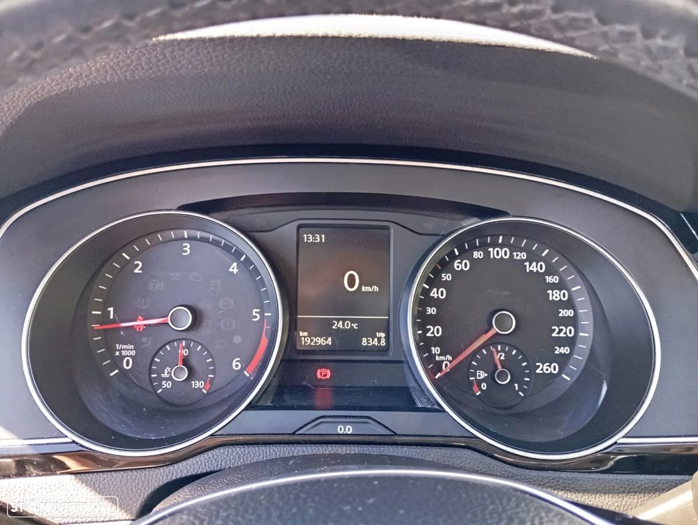 VW Passat Variant 1.6 TDI Confortline - 20
