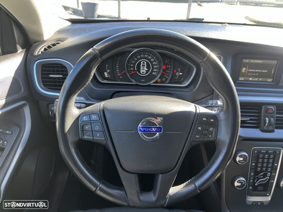 Volvo V40 2.0 D2 Kinetic - 22