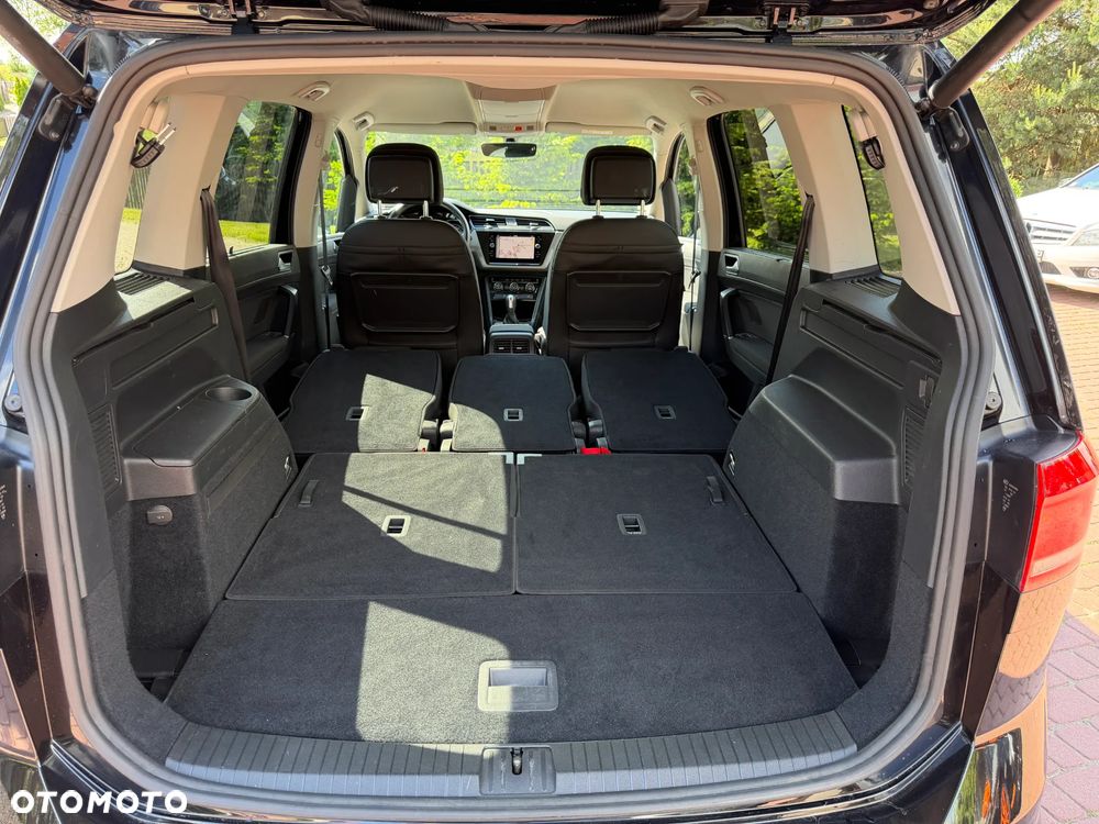 Volkswagen Touran 2.0 TDI BMT Highline DSG - 29