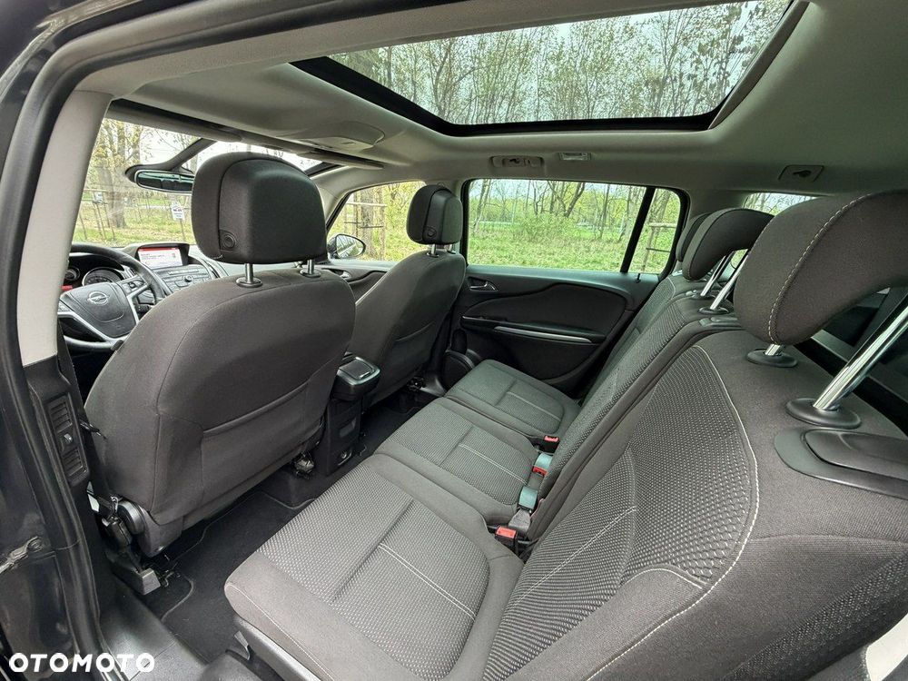 Opel Zafira - 23