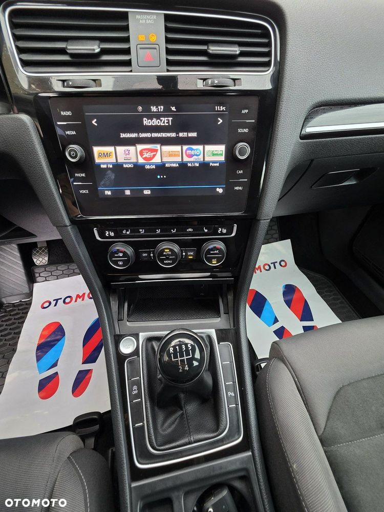 Volkswagen Golf Variant - 14