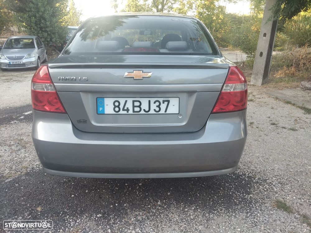Chevrolet Aveo 1.2 LS - 4