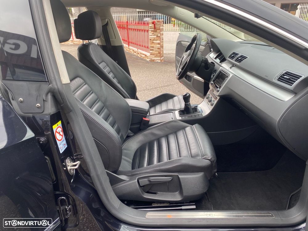 VW Passat CC 2.0 TDi BlueMotion - 9