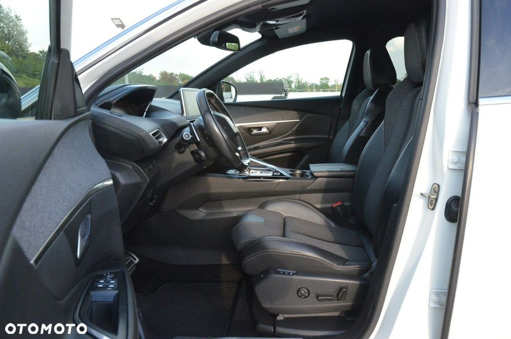Peugeot 3008 - 31