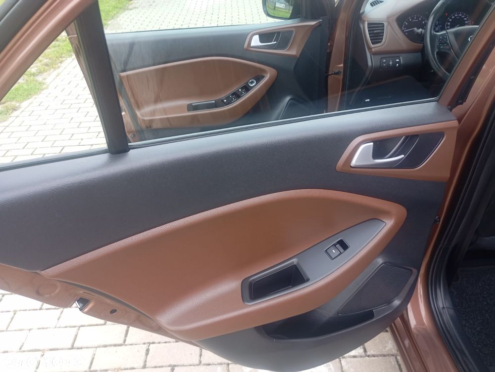 Hyundai i20 1.2 Elegant - 20