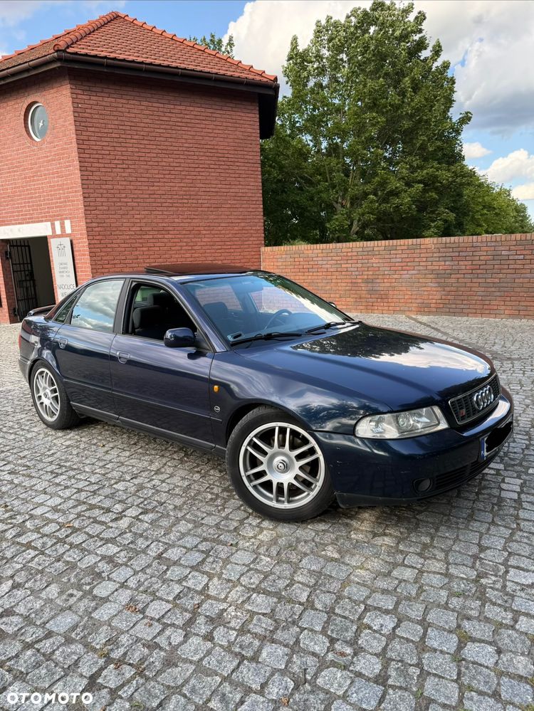 Audi A4 Limousine 1.8T - 1