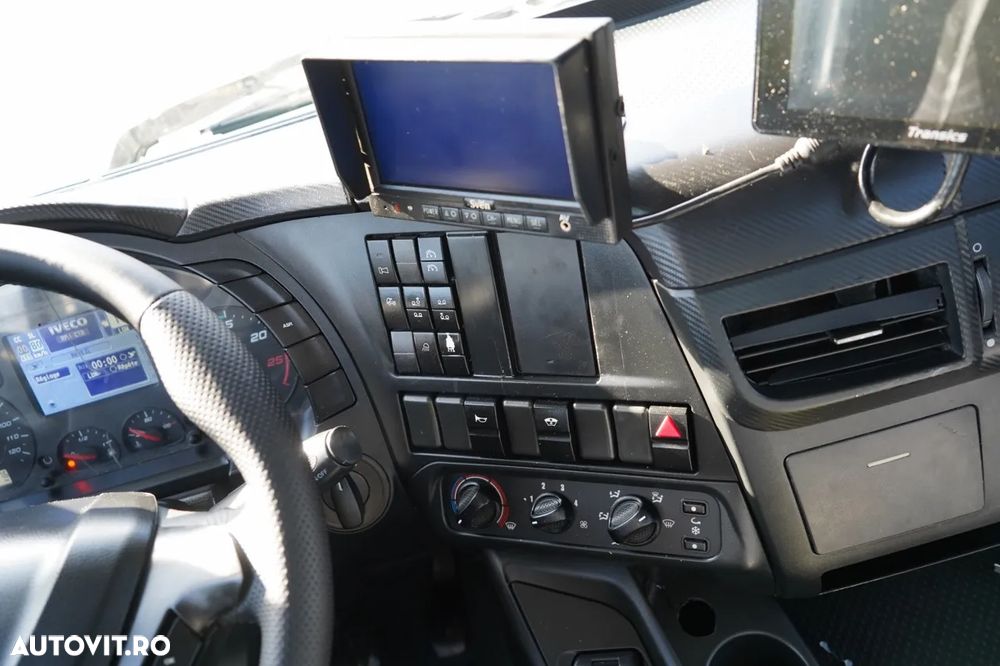Iveco STRALIS 420 / CAMIOANĂ CU CÂRLIG / 6X4 / MAREL / CAPACITATE DE RIDICARE 17.275 KG / EURO 6 - 29