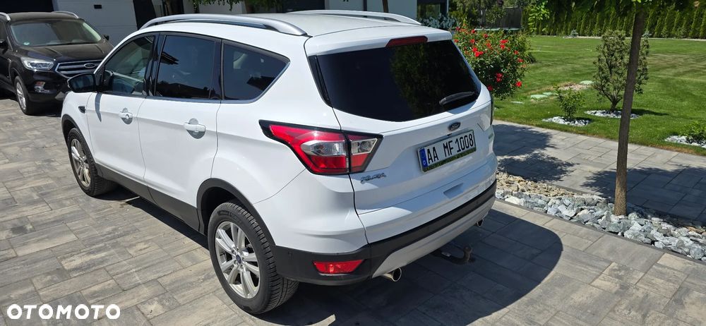 Ford Kuga - 9