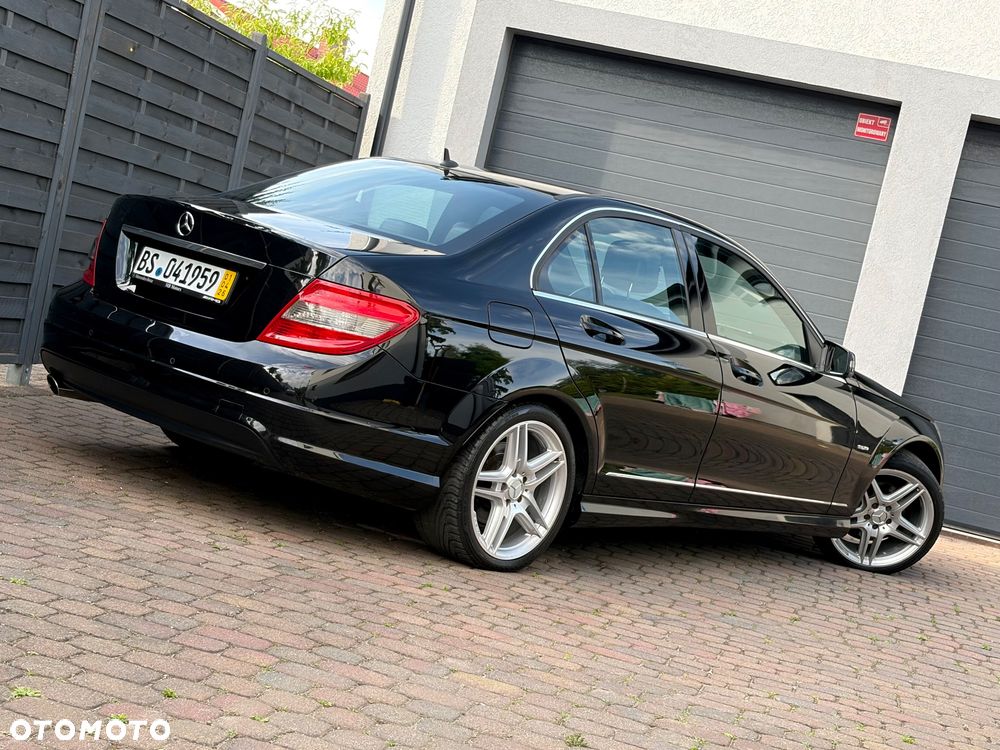 Mercedes-Benz Klasa C 180 Kompressor Automatik BlueEFFICIENCY Special Edition - 21