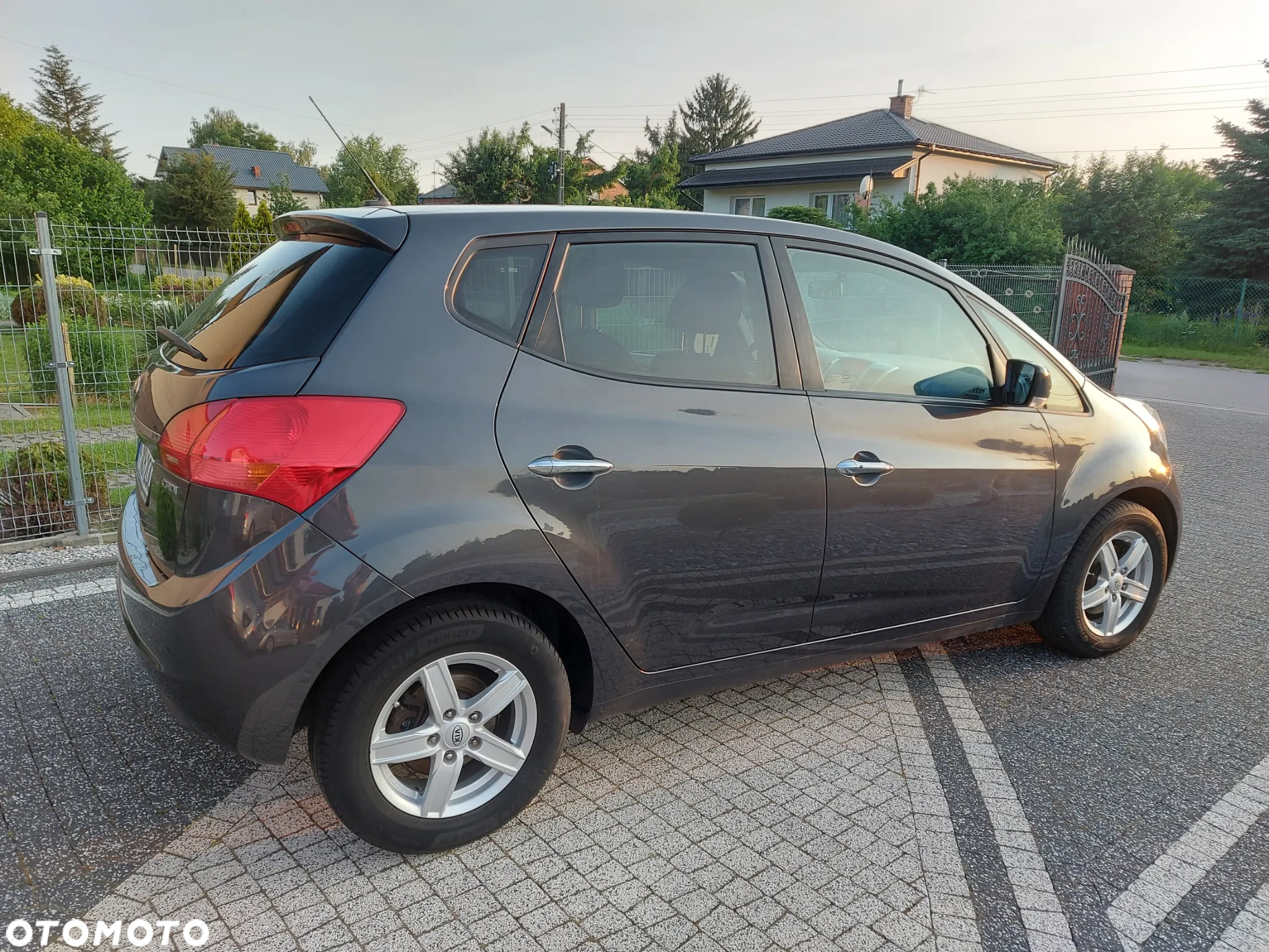 Kia Venga 1.6 CRDi 128 Edition 7 - 4
