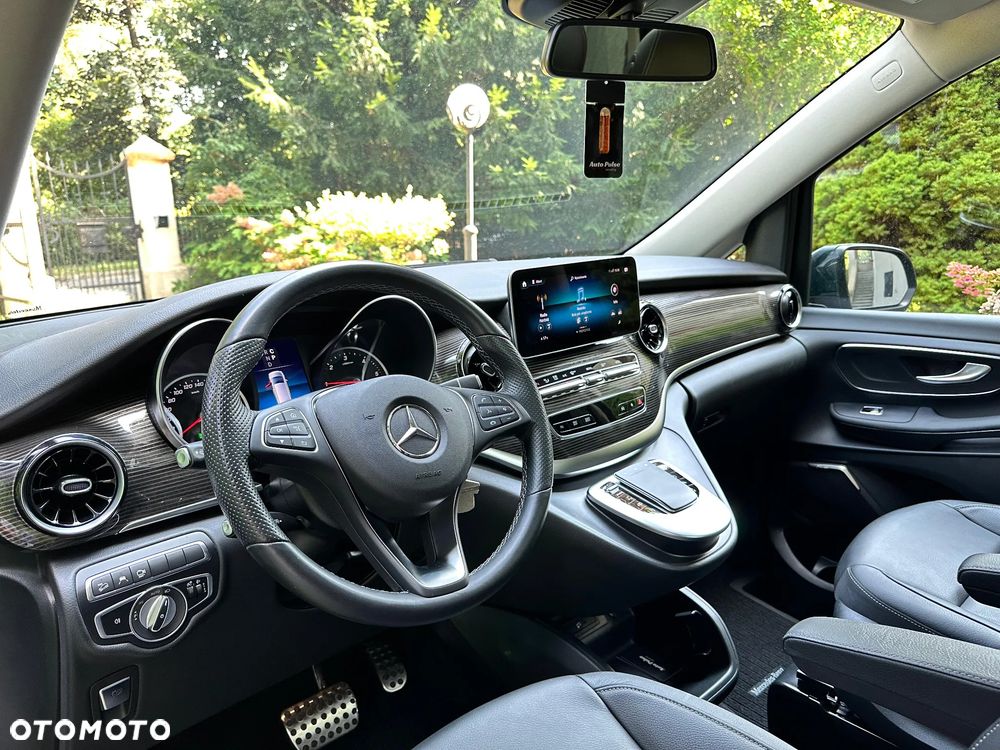 Mercedes-Benz Klasa V 300 d 4-Matic 9G-Tronic Exclusive (d³ugi) - 12