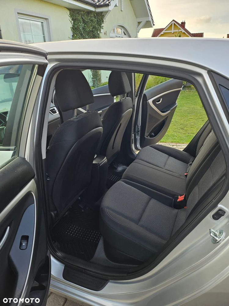 Hyundai i30 1.6 Style - 6