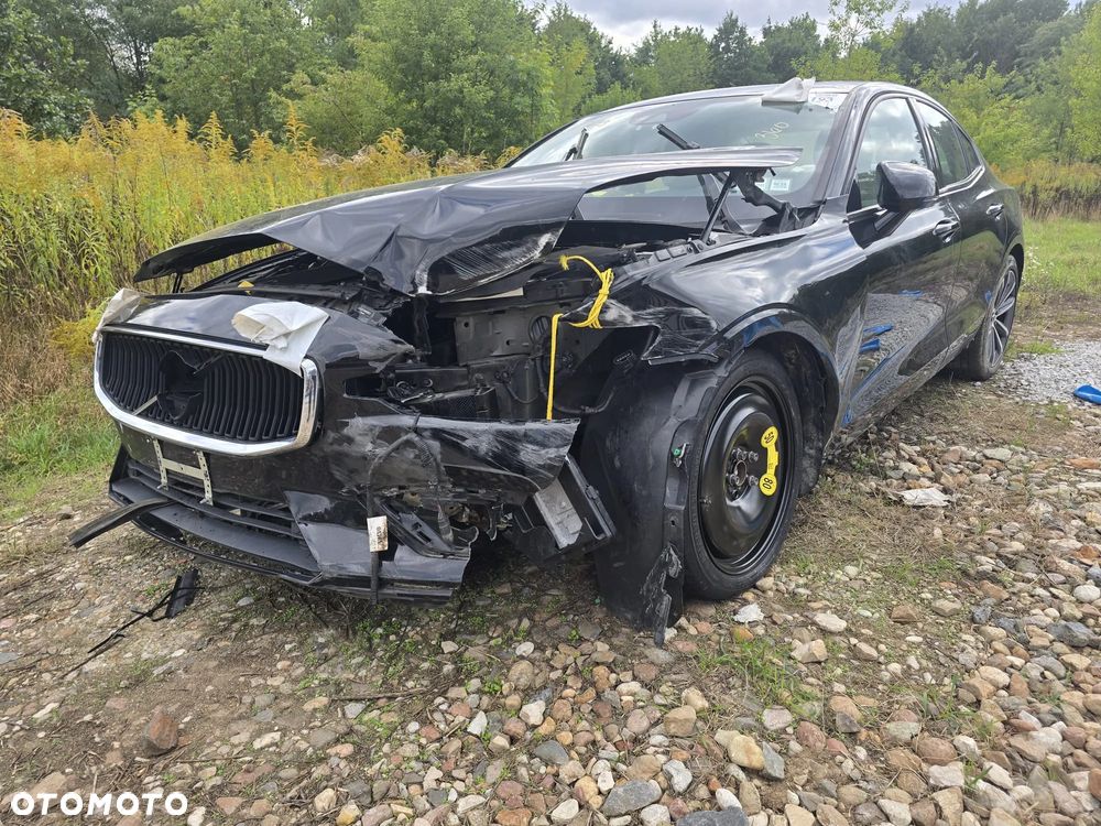 Volvo S60 T5 Momentum Pro - 3