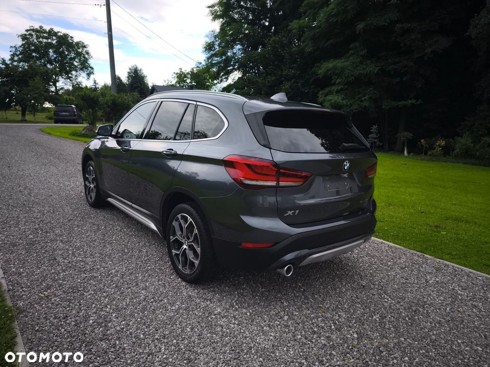 BMW X1 - 15