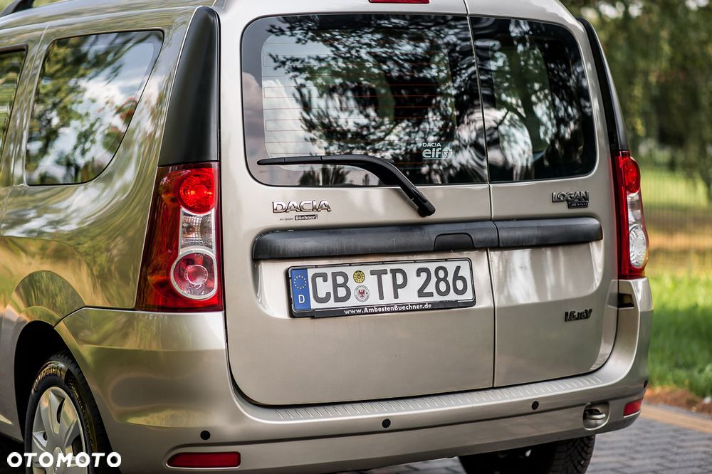Dacia Logan 1.6 16V Laureate BL - 21