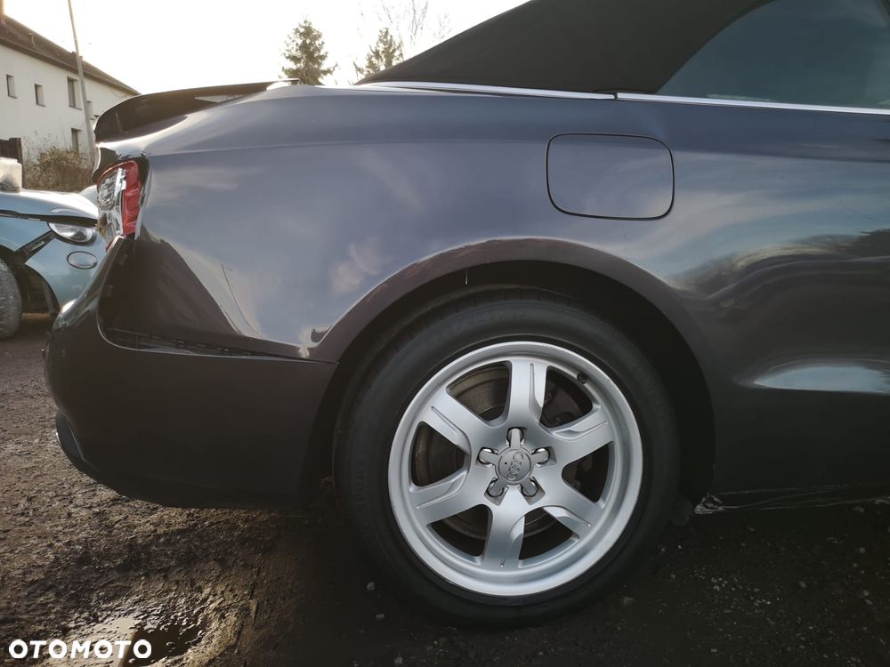 Audi A5 Cabrio - 8