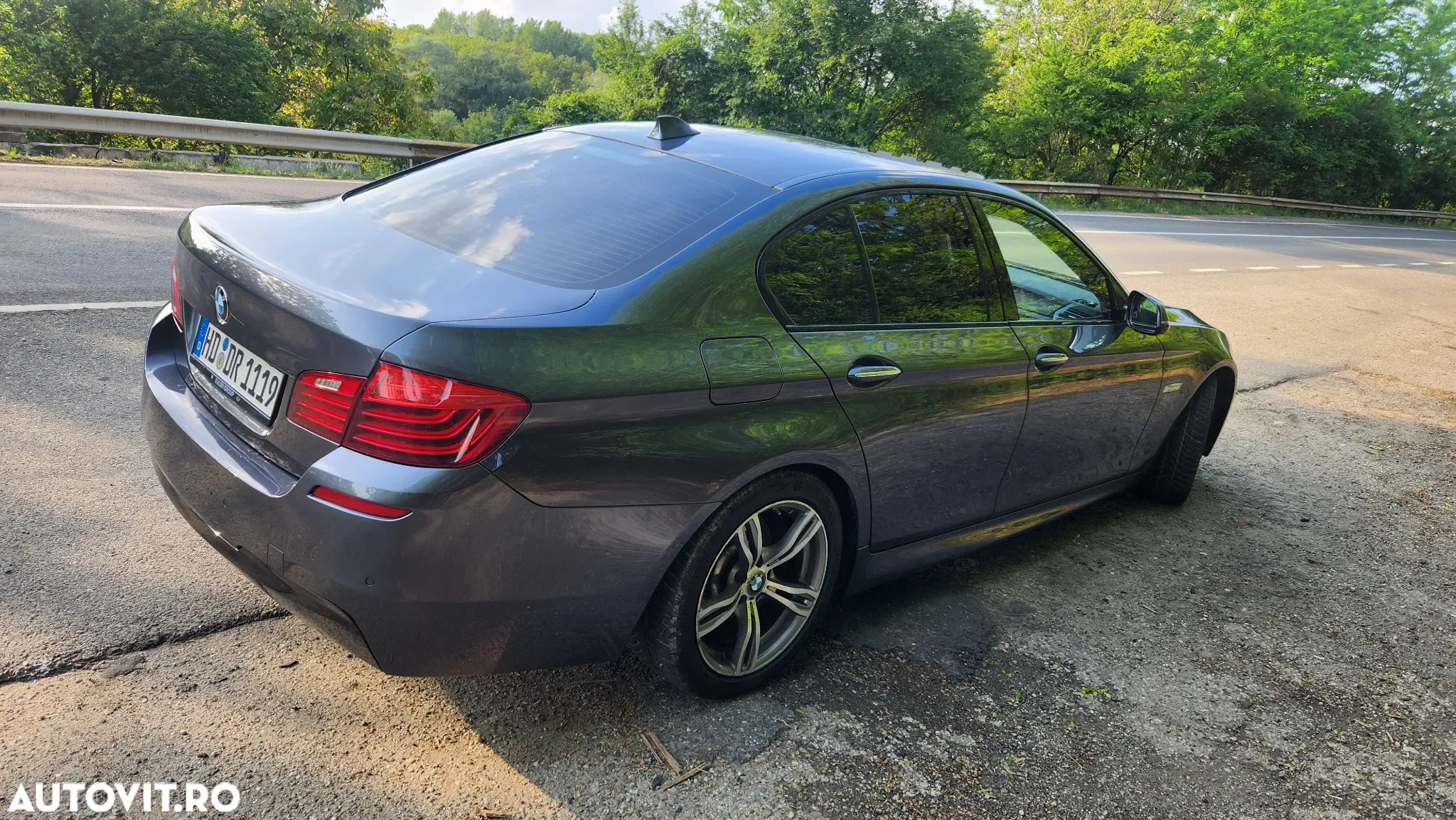 BMW Seria 5 525d Aut. - 7