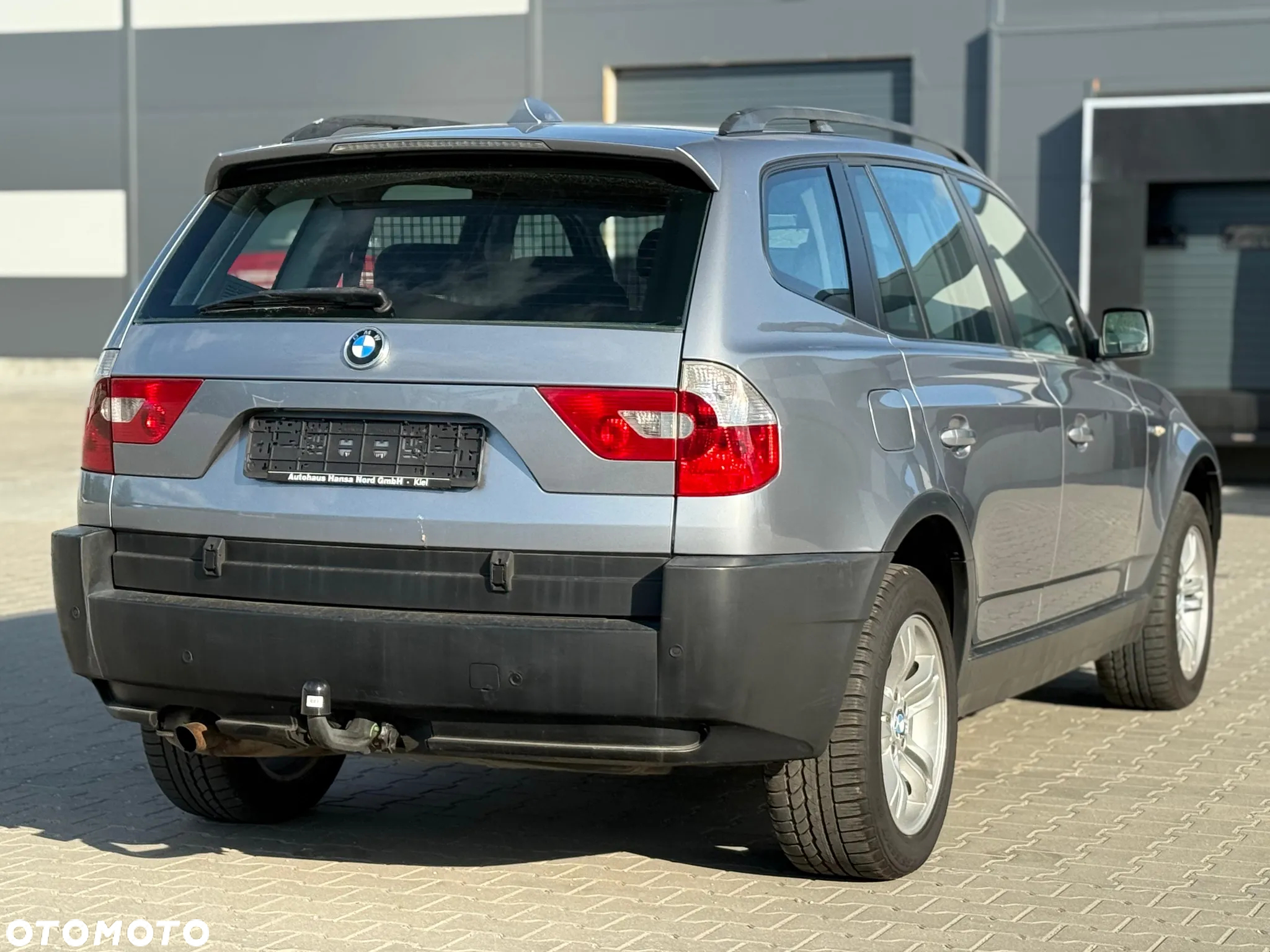 BMW X3 2.0d - 9