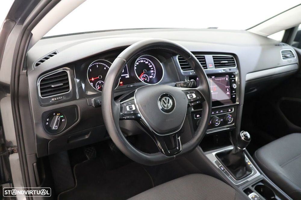 VW Golf 1.6 TDI Confortline - 3