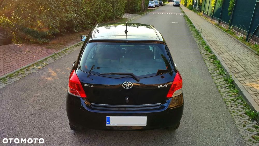 Toyota Yaris 1.0 VVT-i Edition - 31