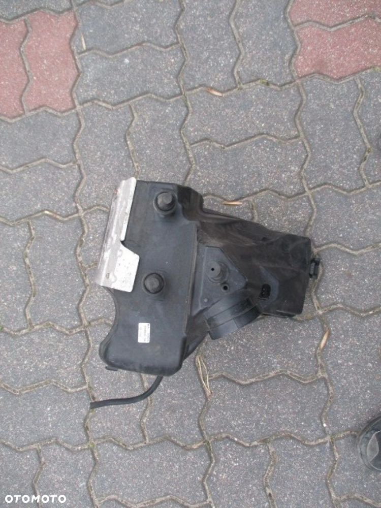 OBUDOWA FILTRA POWIETRZA AUDI A4 B8 Q5 A5 2,0 TDI - 3