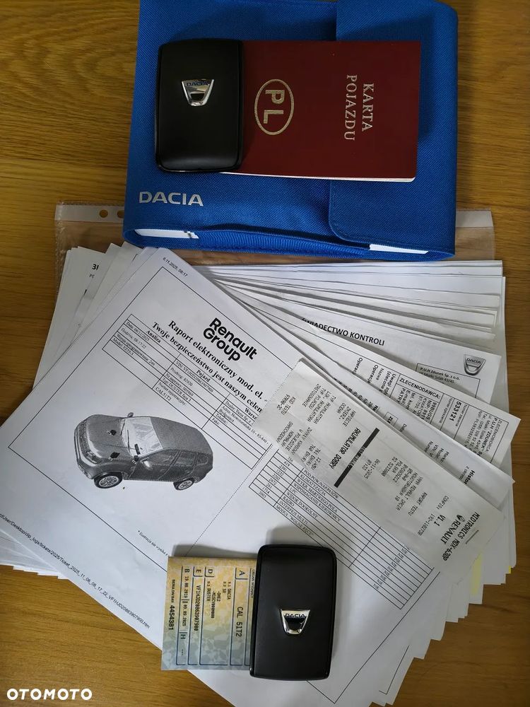 Dacia Duster 1.6 SCe Prestige - 31