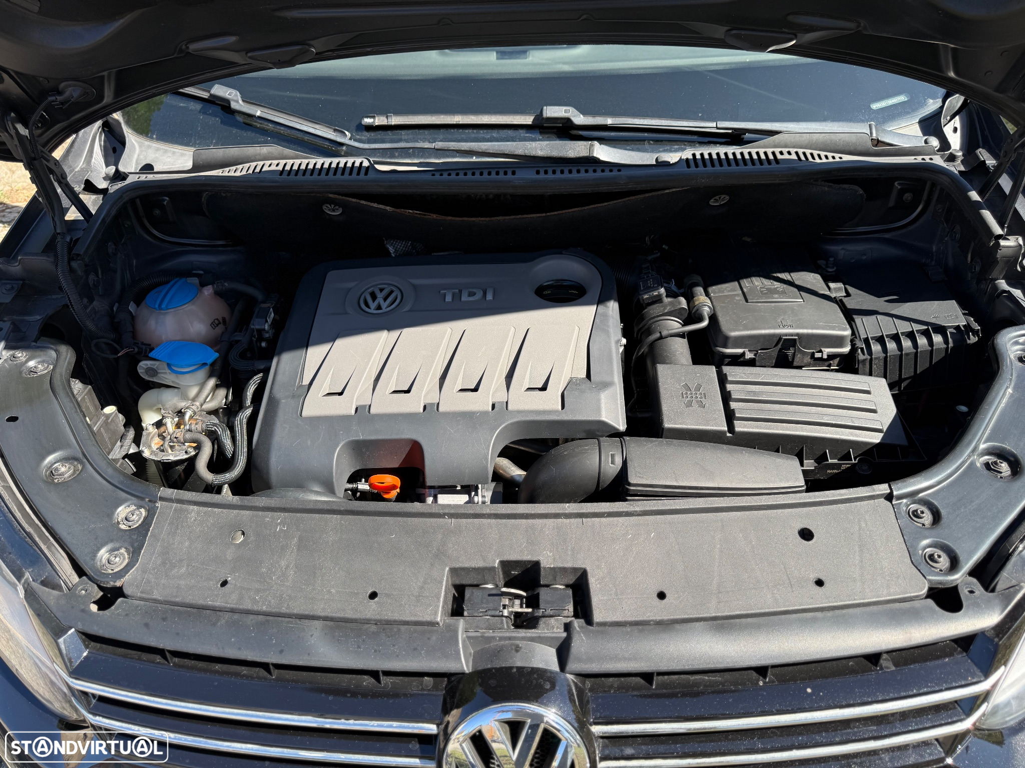 VW Touran 1.6 TDI Blue.Highline 7L - 15